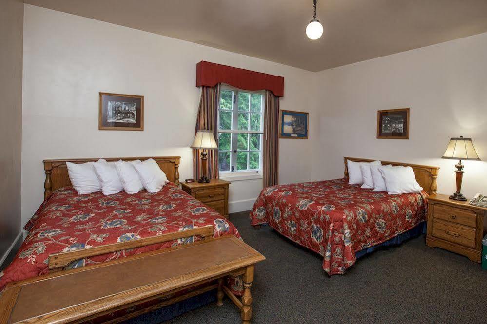 Motel Lake Mcdonald West Glacier Extérieur photo
